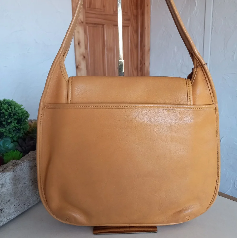 Coach ORIGINALS Large Ergo Flap Bag In Mustard #9029 - Picture 4 of 15